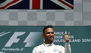 Hamilton na počitnice bolj zadovoljen kot Rosberg
