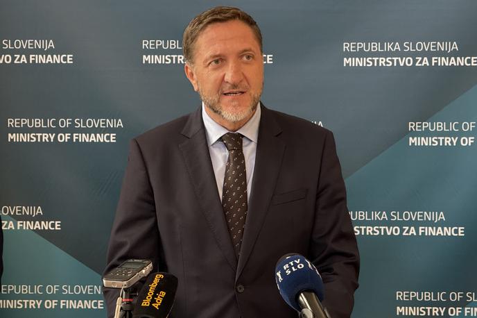 Klemen Boštjančič, minister za finance | "Naš osnovni namen je zagotoviti, da ta ustavna pravica v praksi dejansko zaživi," je dejal Klemen Boštjančič.   | Foto STA