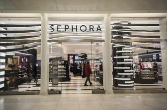 Sephora v preiskavi zaradi oglaševanja kozmetike otrokom