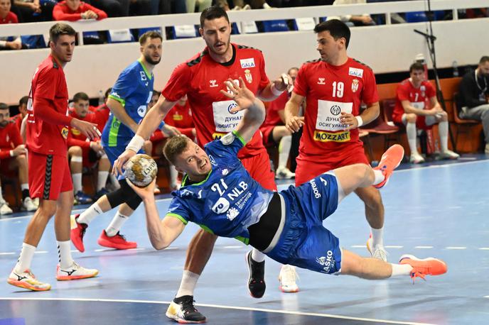 Srbija : Slovenija, slovenska rokometna reprezentanca | Slovenska rokometna reprezentanca je tesno premagala Srbijo. | Foto RZS