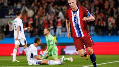 Petarda Norvežanov in mejnik Haalanda, Albanci poglobili krizo Srbov