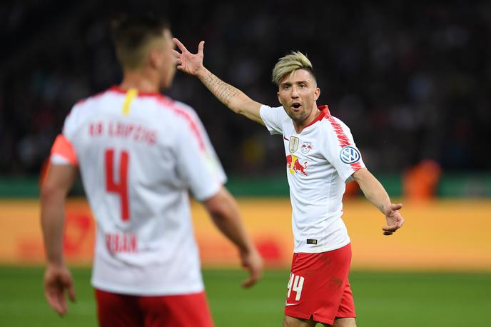 Kevin Kampl | Kevin Kampl nezadovoljen zapušča Olimpijski štadion v Berlinu. | Foto Reuters