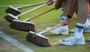 Vse več kritik zaradi wimbledonske trave