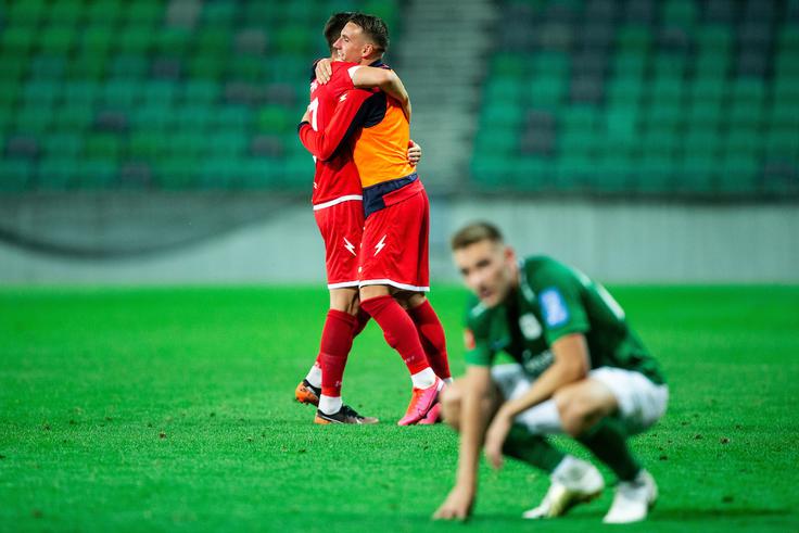 Olimpija ima z Aluminijem izrazito dominantno razmerje medsebojnih tekem. Na 16 tekmah v Stožicah so jih dobili 13, izgubili pa le eno. Kidričani so zmaje v gosteh premagali samo enkrat, in sicer 12. julija 2020, ko so zmagali z 1:0, zmagovalca pa je odločil Mihael Klepač. | Foto: Vid Ponikvar