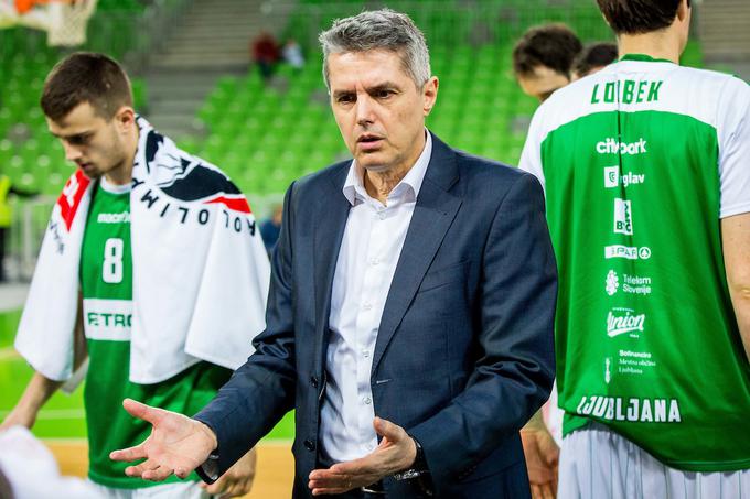 Zoran Martič bo še naprej trener zmajev. | Foto: Žiga Zupan/Sportida