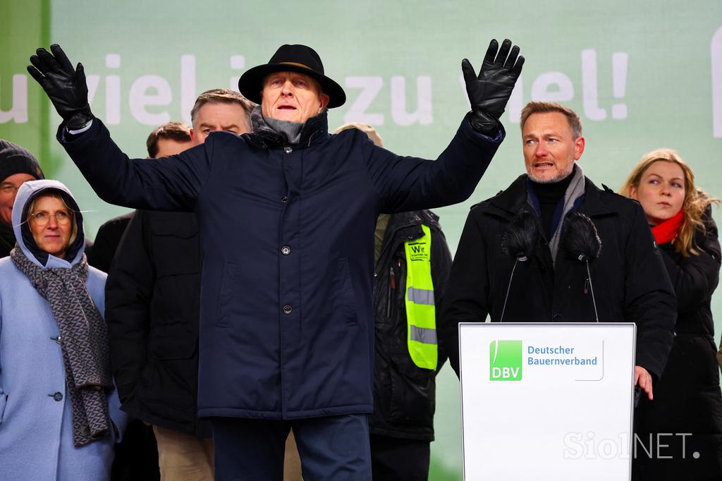 Protest kmetov v Berlinu