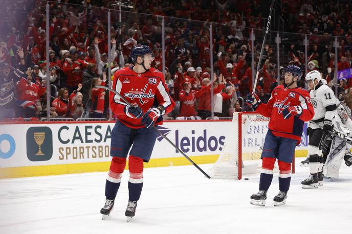 Anže Kopitar Los Angeles Kings Washington Capitals | Los Angeles Kings je v Washingtonu izgubil s 3:1. | Foto Reuters