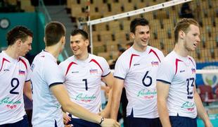 Slovenci začeli priprave v okrnjeni zasedbi
