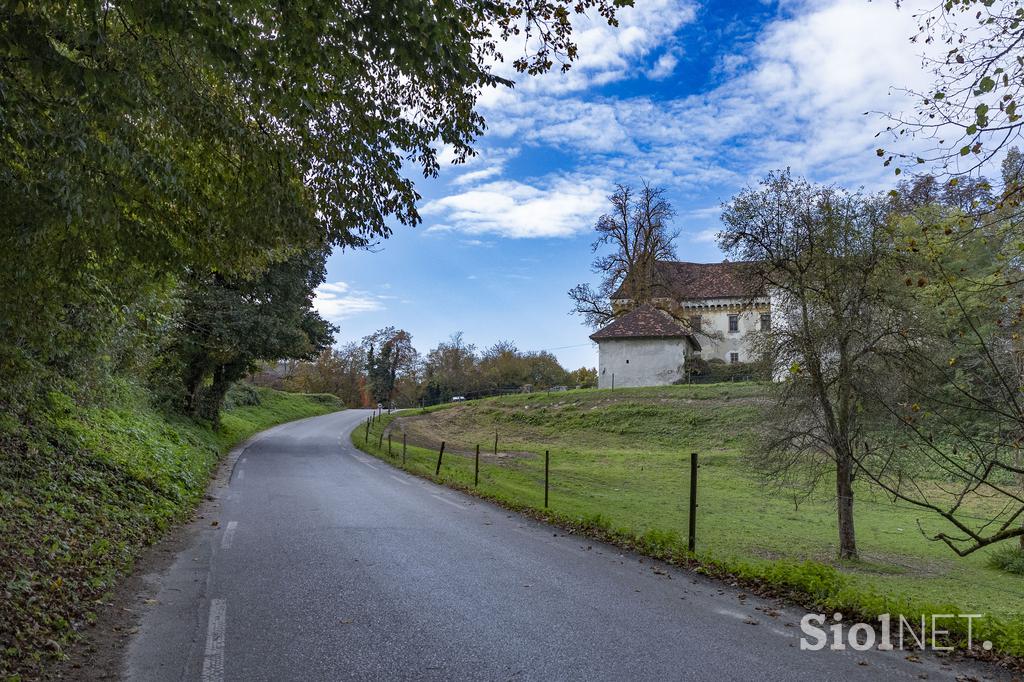 Pedagoško raziskovalni center za konjerejo Krumperk