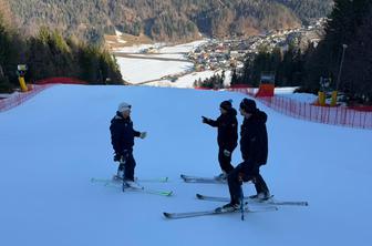 V Kranjsko Goro prihajajo nosilci olimpijskih odličij, obeta se spektakel