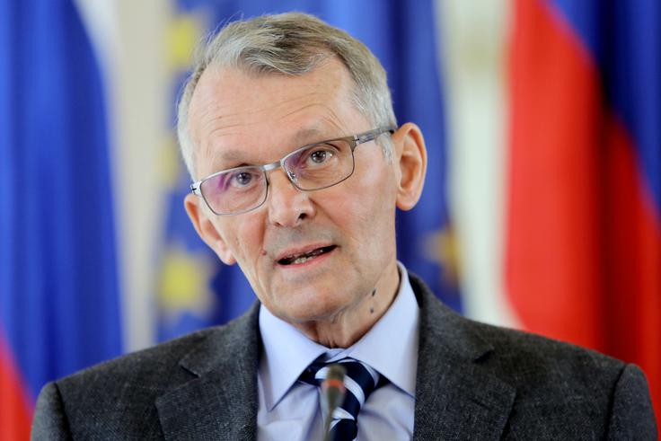 Marijan Pavčnik Ni prav, da politika oziroma del politike komentira odločitve sodišč, meni Pavčnik. | Foto: STA ,