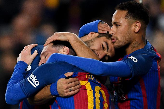Neymar pri Barceloni, ki ji po porazu v Parizu (0:4) grozi izpad iz lige prvakov, sestavlja zvezdniško trojico v napadu MSN. | Foto: Guliverimage/Getty Images