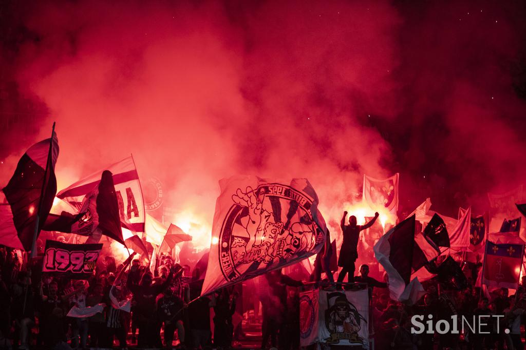 Angers : Marseille izgredi