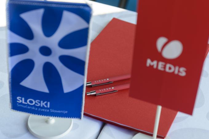 Farmacevtsko podjetje Medis je postalo novi zlati sponzor slovenske reprezentance v teku na smučeh. | Foto: 