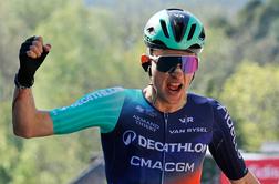 Paul Seixas piše zgodovino, Primož Roglič zadnjič za Rdeče bike