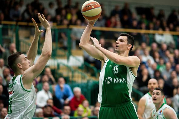 Novomeščani poraženi v Rogaški Slatini, Olimpija na Polzeli