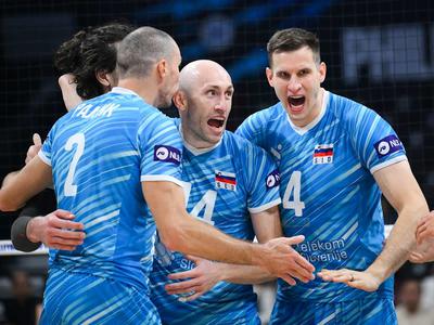 Selektor Slovenije vpoklical kar sedem novincev, za zdaj brez Ropreta in Čebulja