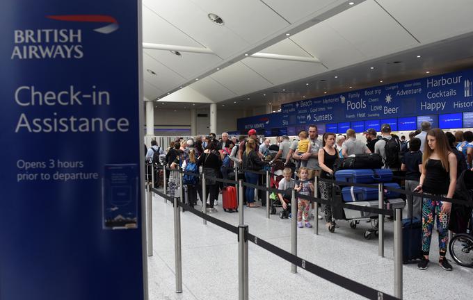 Kaos v letalski družbi British Airways se je začel v soboto, ko so odpovedali prav vsi deli informacijskega sistema britanskega nacionalnega letalskega prevoznika. | Foto: Reuters