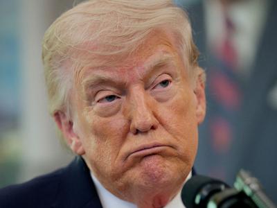 Trumpu se z dogovorom z Iranom ne mudi