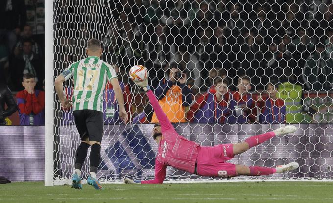 Betis je slavil po po izvajanju enajstmetrovk. | Foto: Reuters