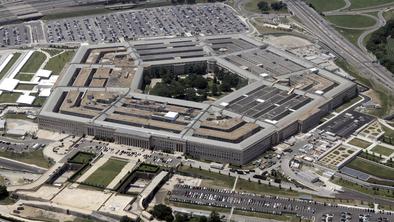 Pentagon potrdil napade na program razvoja kemičnega orožja IS