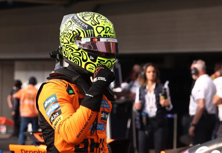 Lando Norris je bil v petek obakrat najhitrejši, na treningu in kvalifikacijah. | Foto: Reuters