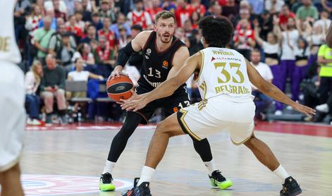 Čančar brez točke, Obst z devetimi trojkami potopil Zvezdo