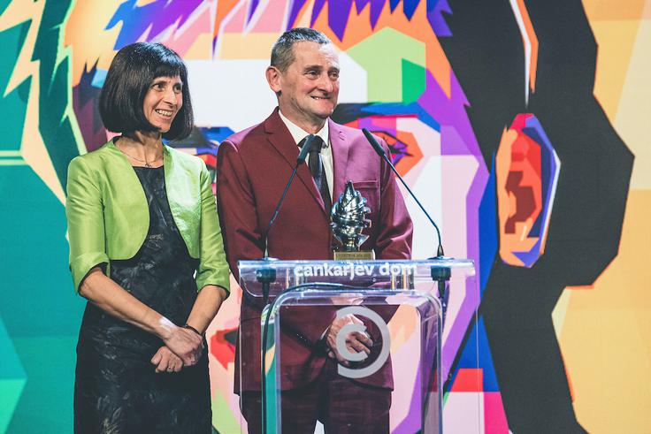 Leta 2021 sta Marjeta in Mirko Pogačar v imenu sina prevzela nagrado za najboljšega športnika Slovenije. | Foto: Grega Valančič/Sportida