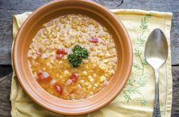 Praznični recept: Krepka lečna juha za smučarje