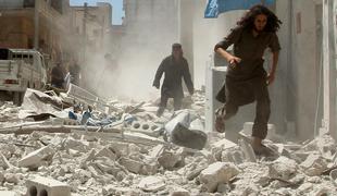 V Siriji bombardirali porodnišnico. Napad zahteval smrtne žrtve in veliko gmotno škodo.
