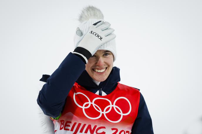 Urša Bogataj | Urša Bogataj je postala nova slovenska junakinja. Na zimskih olimpijskih igrah v Pekingu je osvojila zlato medaljo. | Foto Anže Malovrh/STA