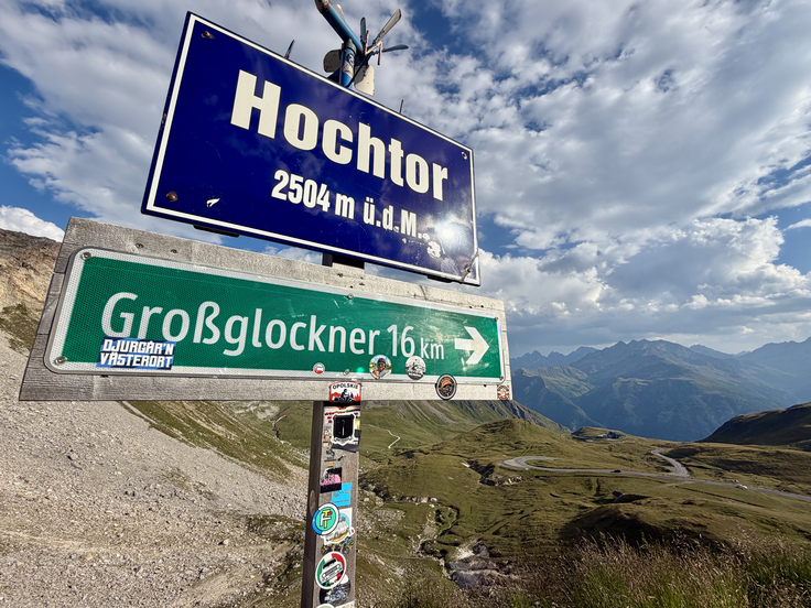 Audi RS5 avant Grossglockner | Foto: Gregor Pavšič