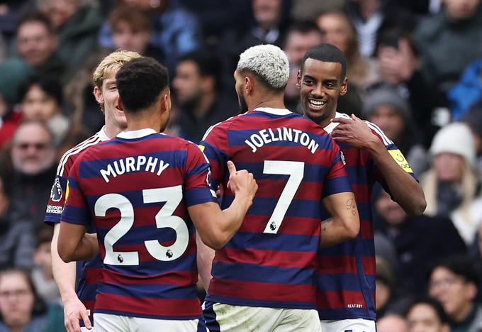 Newcastle je ugnal Tottenham. | Foto: Reuters