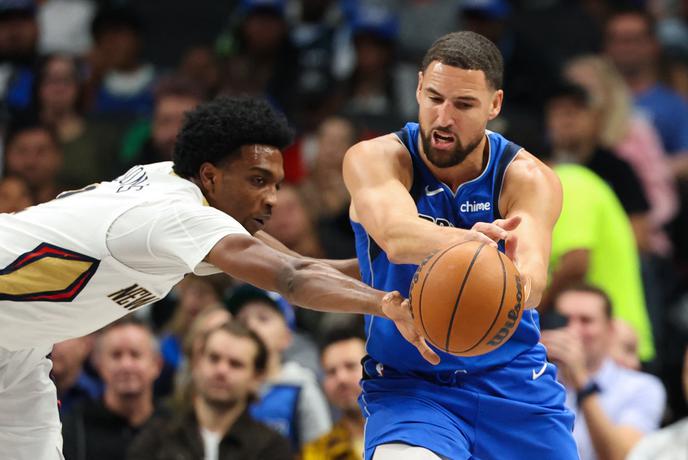 Klay Thompson s ponesrečenim poskusom postal tarča posmeha #video