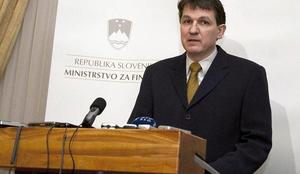 Vlada za znižanje državnih naložb v NLB in NKBM