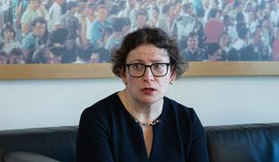 Kako lahko Američani prizadenejo Beti Hohler?