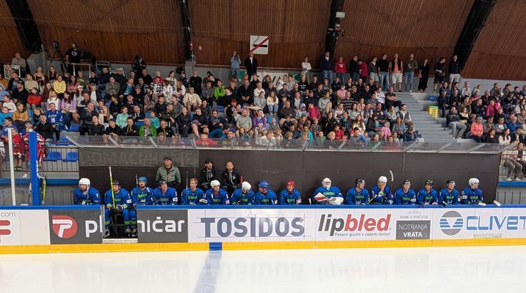 Mlada ekipa je zmagala s 5:1. | Foto: Gorazd Jukovič/STA