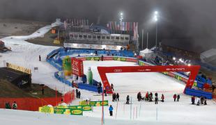 Moški slalom prestavljen na četrtek ob 13.00