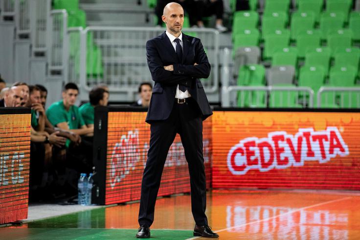 Slaven Rimac je fantom izpostavil, da bodo morali biti zbrani pri zapiranju ob zgrešenih metih tekmeca. | Foto: Vid Ponikvar/Sportida