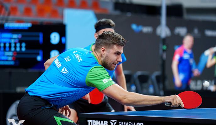 Slovenca bosta igrala v polfinalu dvojic