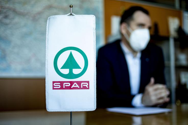 Spar ima v Sloveniji 107 trgovin, devet restavracij in 19 franšiz. | Foto: Ana Kovač