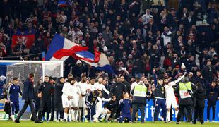 V Franciji odklenkalo ligaškemu pokalu, Lyon in PSG lahko postaneta zadnja