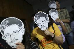 Snowden svari pred nevarnostmi vohunjenja za demokracijo (video)