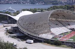 Katastrofa na Poljudu: orkansko neurje odkrilo streho, stadion brez elektrike, škoda velika