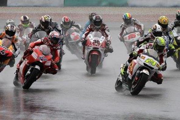 Ducati bo  povišal Guareschija