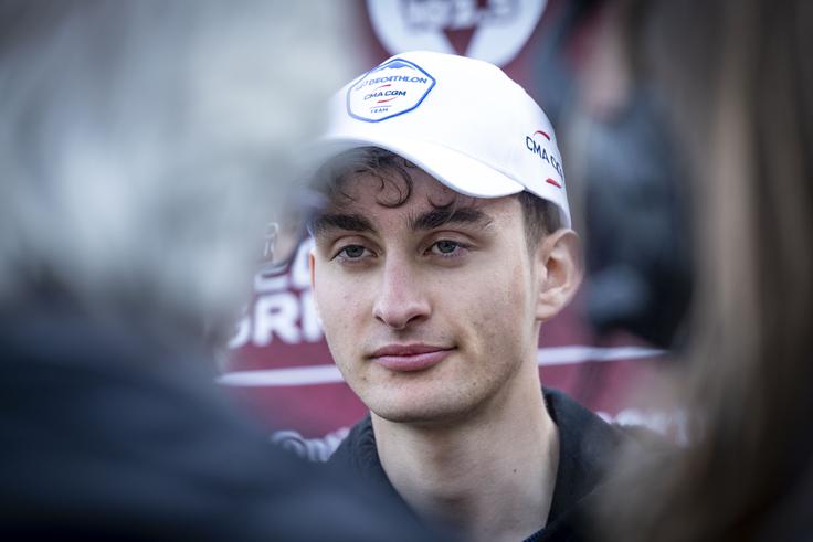 Kaj lahko na svojem prvem nastopu na dirki Strade Bianche pokaže 19-letni Paul Seixas? | Foto: Ana Kovač