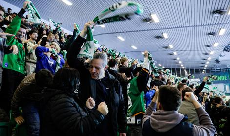 Kolin izvrstno branil, dva gola iz power-playa in Olimpija ima novo zmago