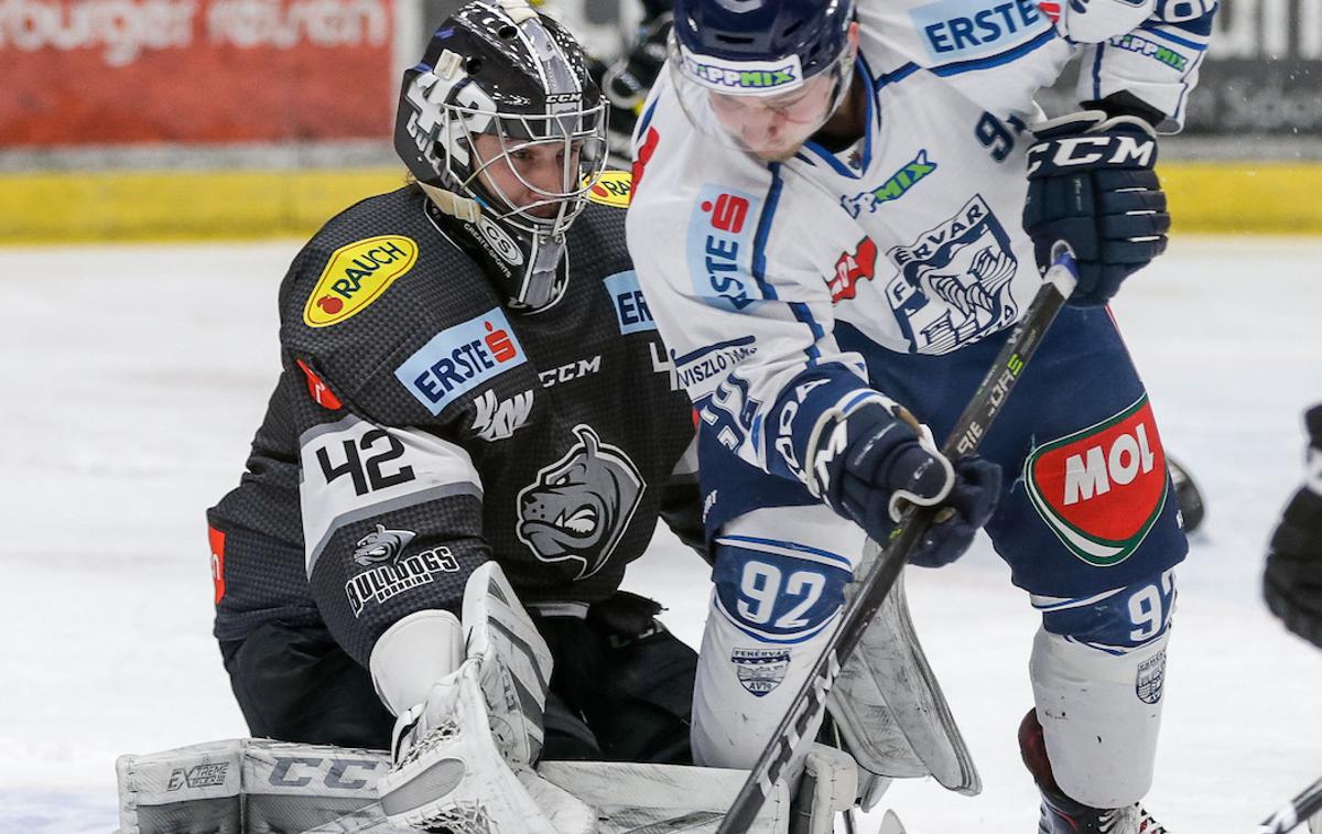 Anže Kuralt | Fehervar, za katerega je zadnja leta igral Anže Kuralt, je kot prvi predstavnik lige ICEHL naznanil tri pripravljalne tekme. | Foto Sportida