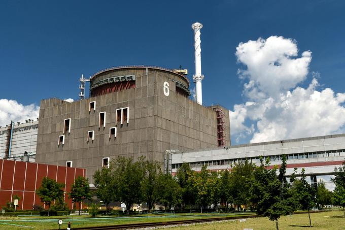 Reaktor številka 6 v jedrski elektrarni Zaporožje je trenutno izklopljen iz ukrajinskega električnega omrežja in ne deluje. Enako velja za reaktorja ena in pet. | Foto: AP / Guliverimage