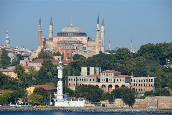 Istanbul aprila